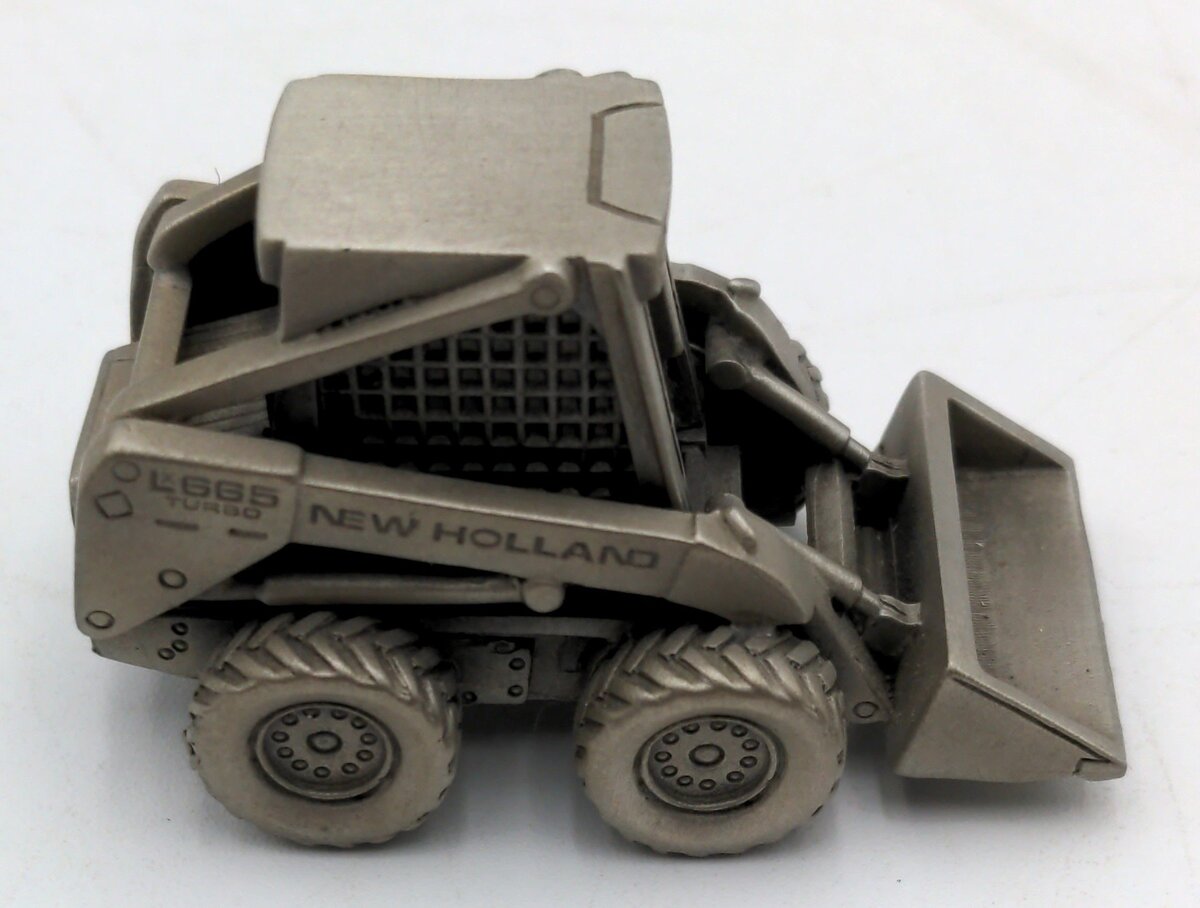 Mullingar Pewter L665 New Holland Bobcat Skid Steer Loader NIB