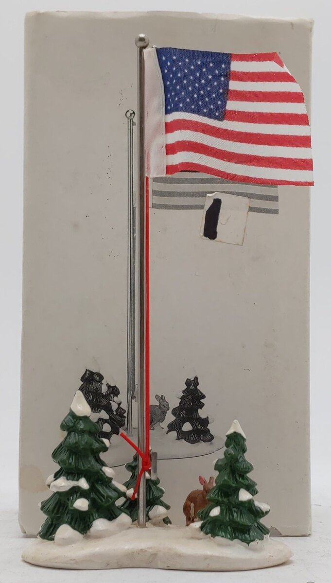 Dept 56 5177-2 The Snow Village Ceramic Flag Pole EX/Box
