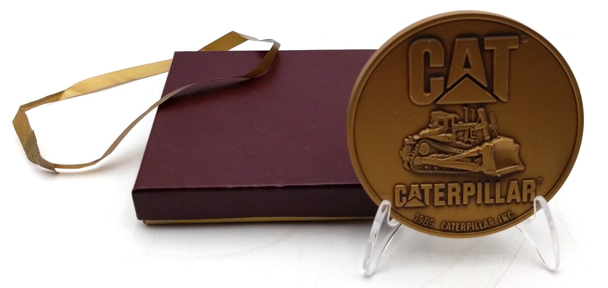 Caterpillar 1989 History Solid Brass Medallion NIB