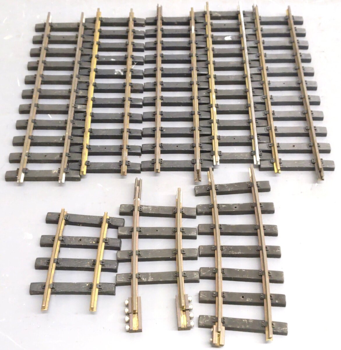 Aristo-Craft Assorted G Scale Straight/Curve Track Sections: 4.5