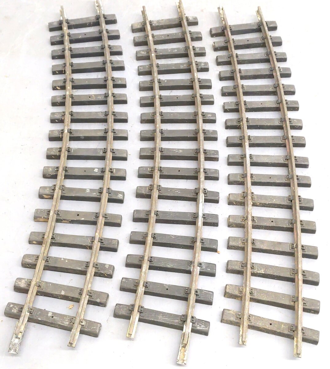 Aristo-Craft Assorted G Scale Straight/Curve Track Sections: 4.5"-20" [17] VG