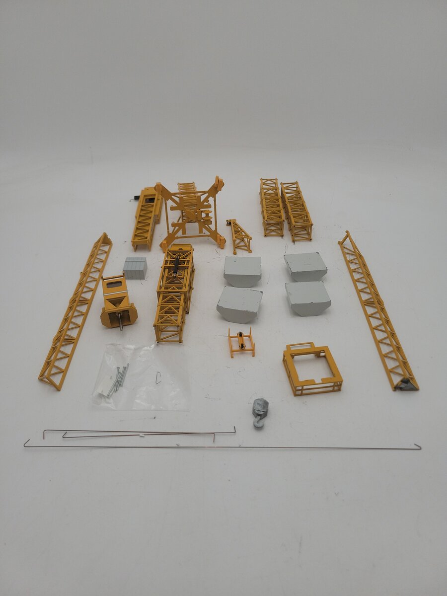 Conrad 1:87 Scale Diecast Yellow Liebherr Tower Crane EC-H Krane Die Cast Model EX/Box