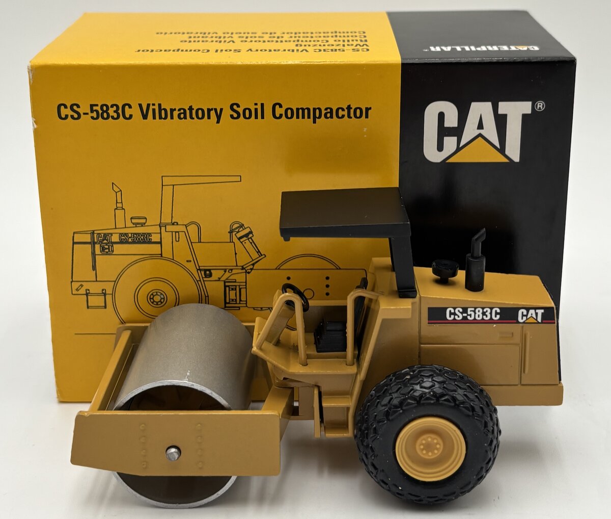 NZG 402 1:50 Diecast Caterpillar CS-583C Vibratory Soil Compactor EX/Box
