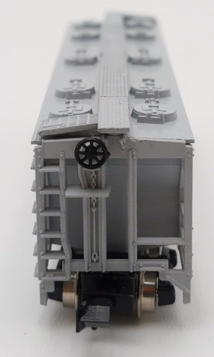 Atlas 3720 N Scale Union Pacific 3-Bay Covered Hopper #19711 LN/Box