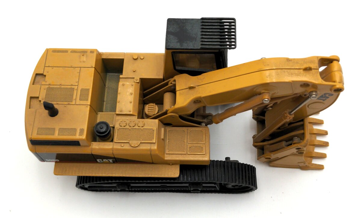 Norscot 8198 1:50 Scale Diecast CAT 5080 Shovel LN