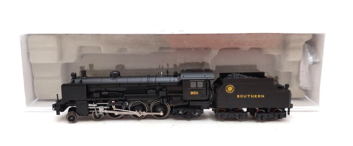 MicroAce A7004 N Custom Southern Steam Locomotive with C53-30 Tender/Box