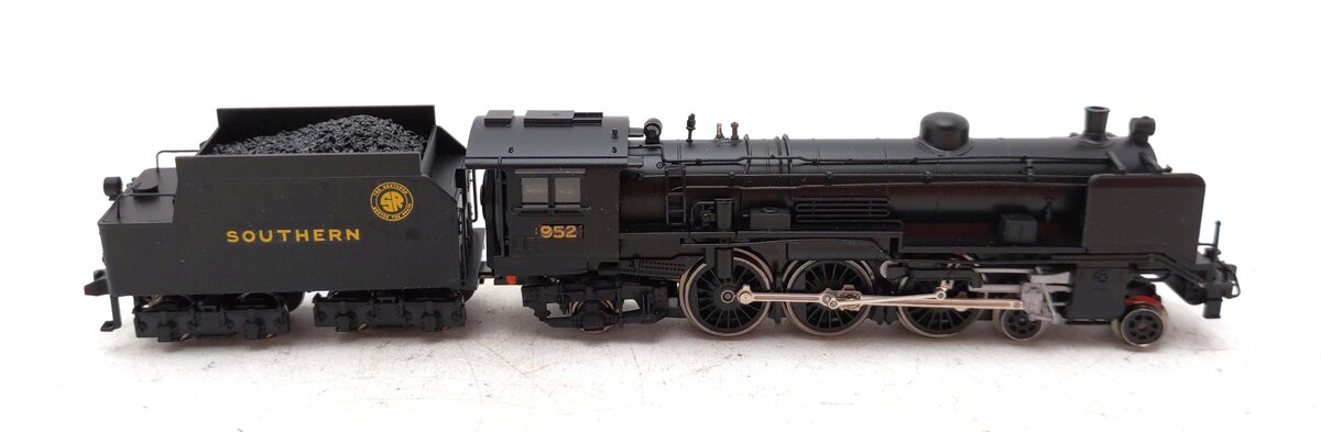 MicroAce A7004 N Custom Southern Steam Locomotive with C53-30 Tender/Box