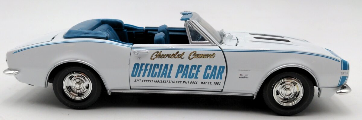 Greenlight Collectibles 73293 1:24 Diecast Chevrolet Camaro Indy 500 Pace Car NIB