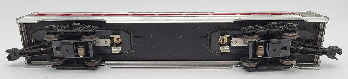 Lionel Vintage O Gauge Custom Santa Fe Aluminum Passenger Cars (2)