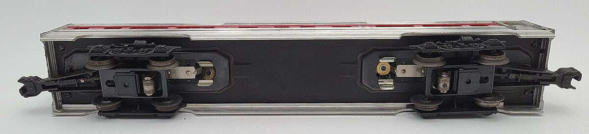 Lionel Vintage O Gauge Custom Santa Fe Aluminum Passenger Cars (2)