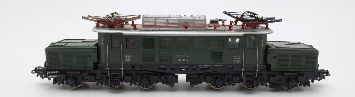 Marklin 8322 HO Scale BBC E94-091-5 Electric Locomotive EX