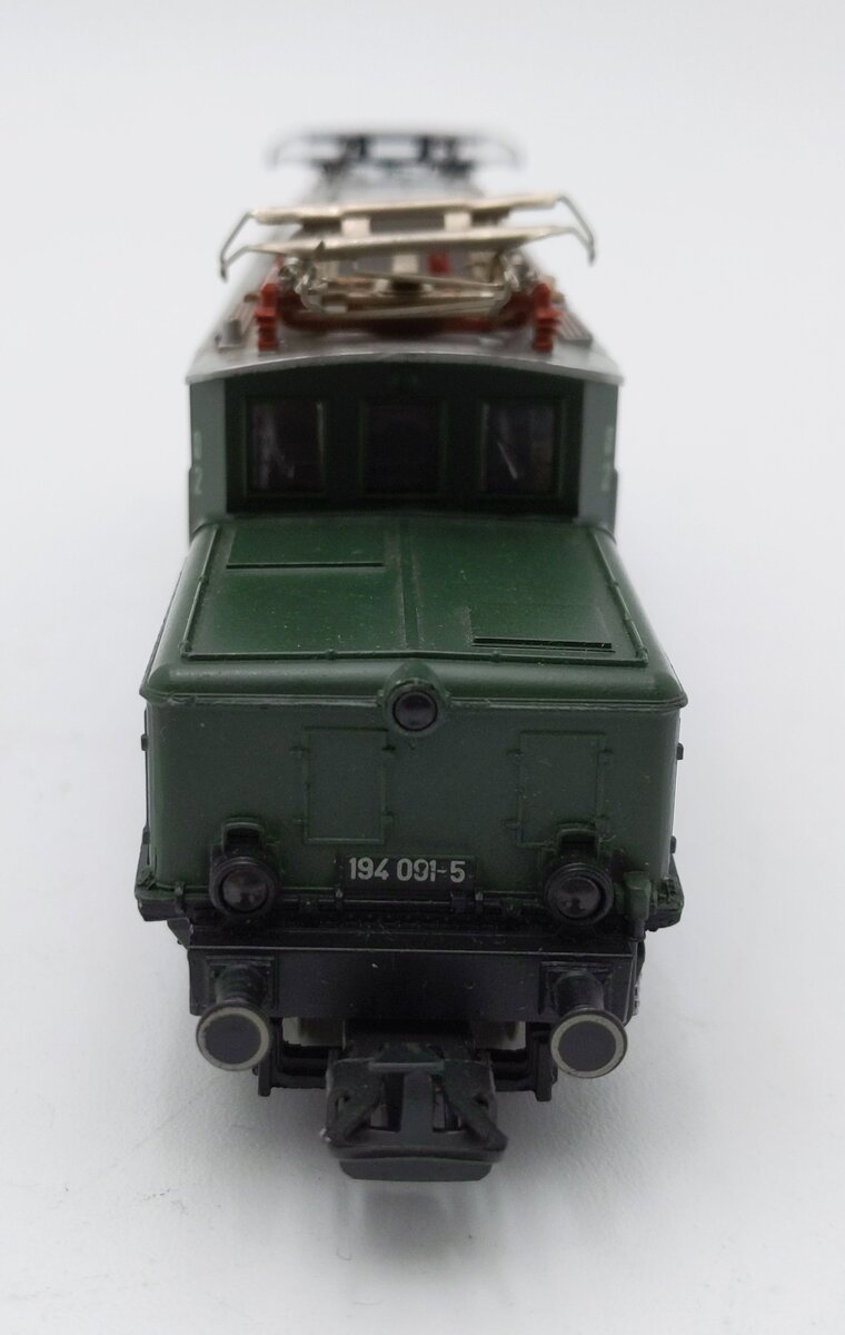 Marklin 8322 HO Scale BBC E94-091-5 Electric Locomotive EX