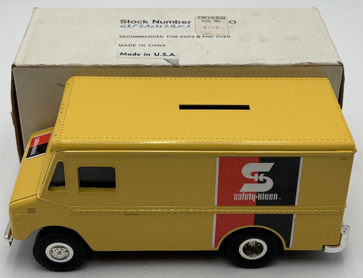 Ertl 9289 1:43 Safety-Kleen 1996 Grumman-Olsen Kurbmaster Van Bank EX/Box