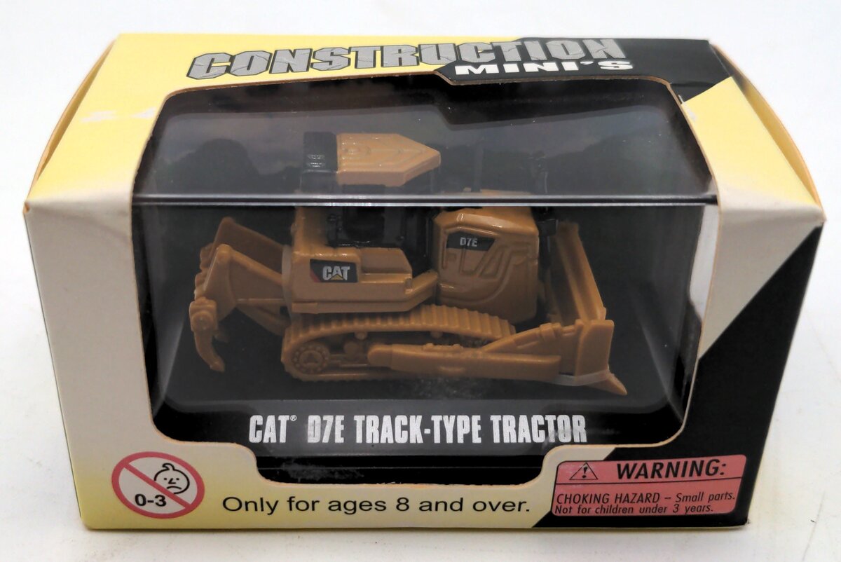 Norscot 55427 1:64 Diecast Yellow/Black Cat Equipment D7E Track Type Tractor NIB