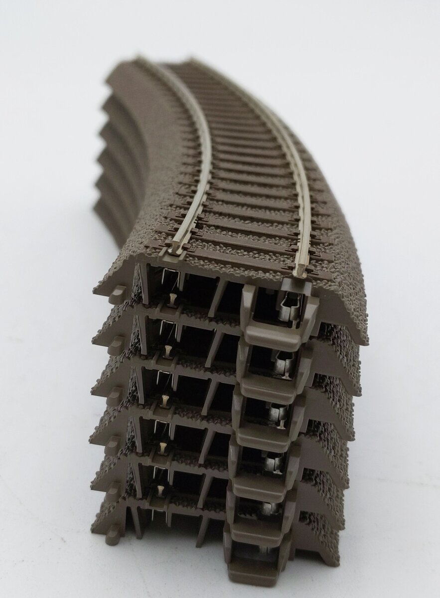 Trix 62130 HO Box of 6 30 Degrees Radius 360mm / 14-3/16 Curved C Track Section LN/Box