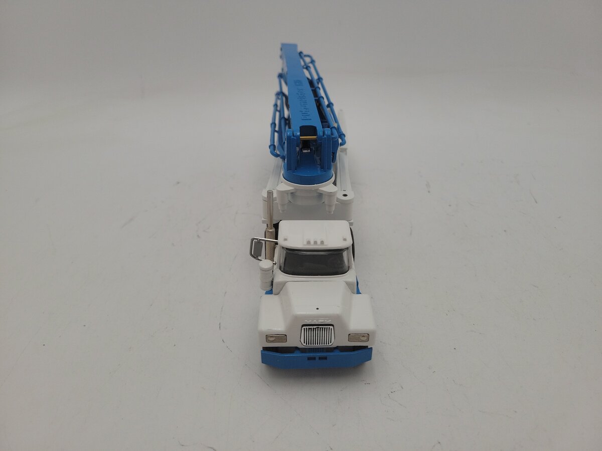 Conrad 3006 1:50 Diecast White/Blue Putzmeister Concrete Pump Mack Truck EX/Box