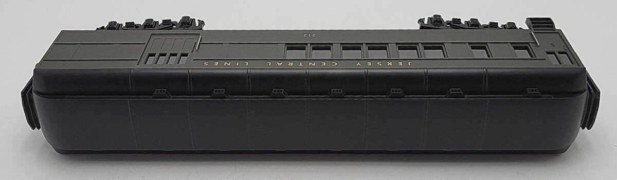MTH 30-6258 O Gauge Jersey Central O-27 Madison Passenger Car #212 EX