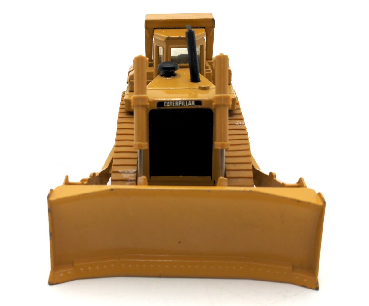 Ertl 1856F 1:50 Scale Diecast CAT D1ON Dozer LN