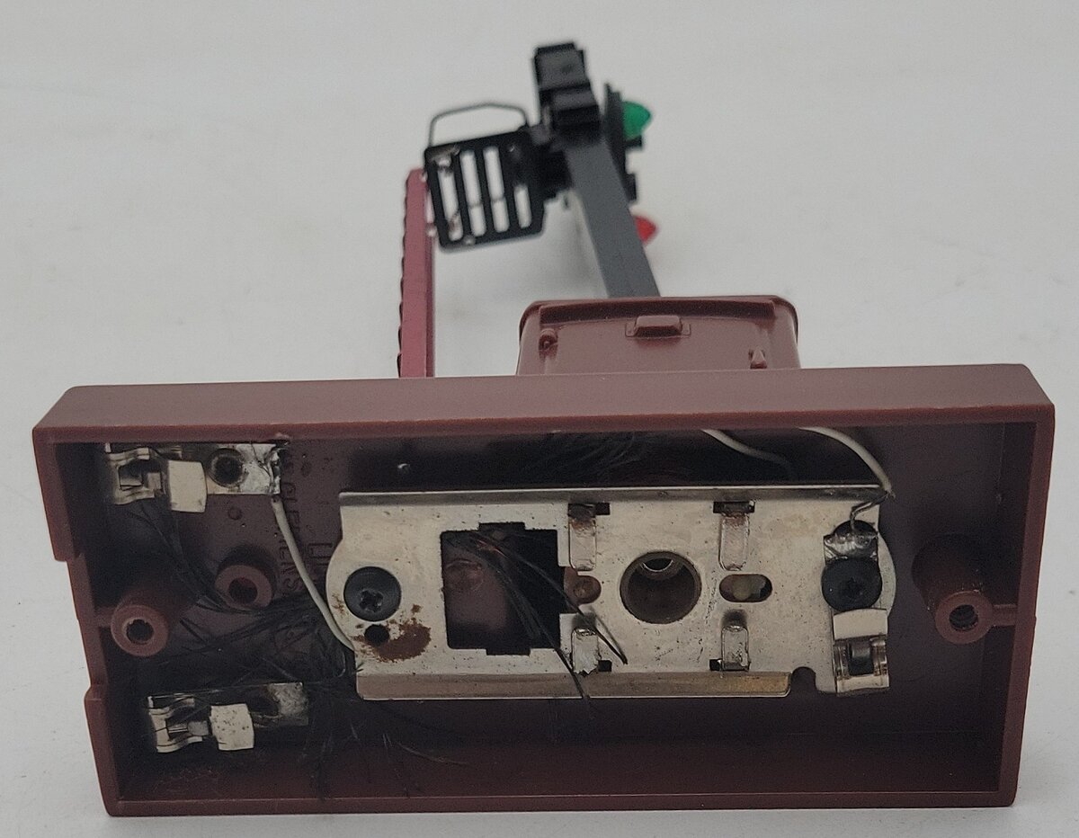 Lionel 6-2151 Automatic Operating Semaphore Signal VG/Box