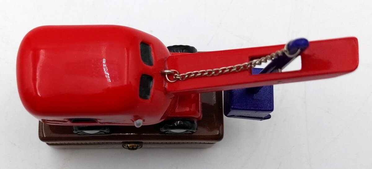 Midwest of Cannon Falls 2461 Retrospect Series Tonka Crane w/ Hard Hat PBH NIB