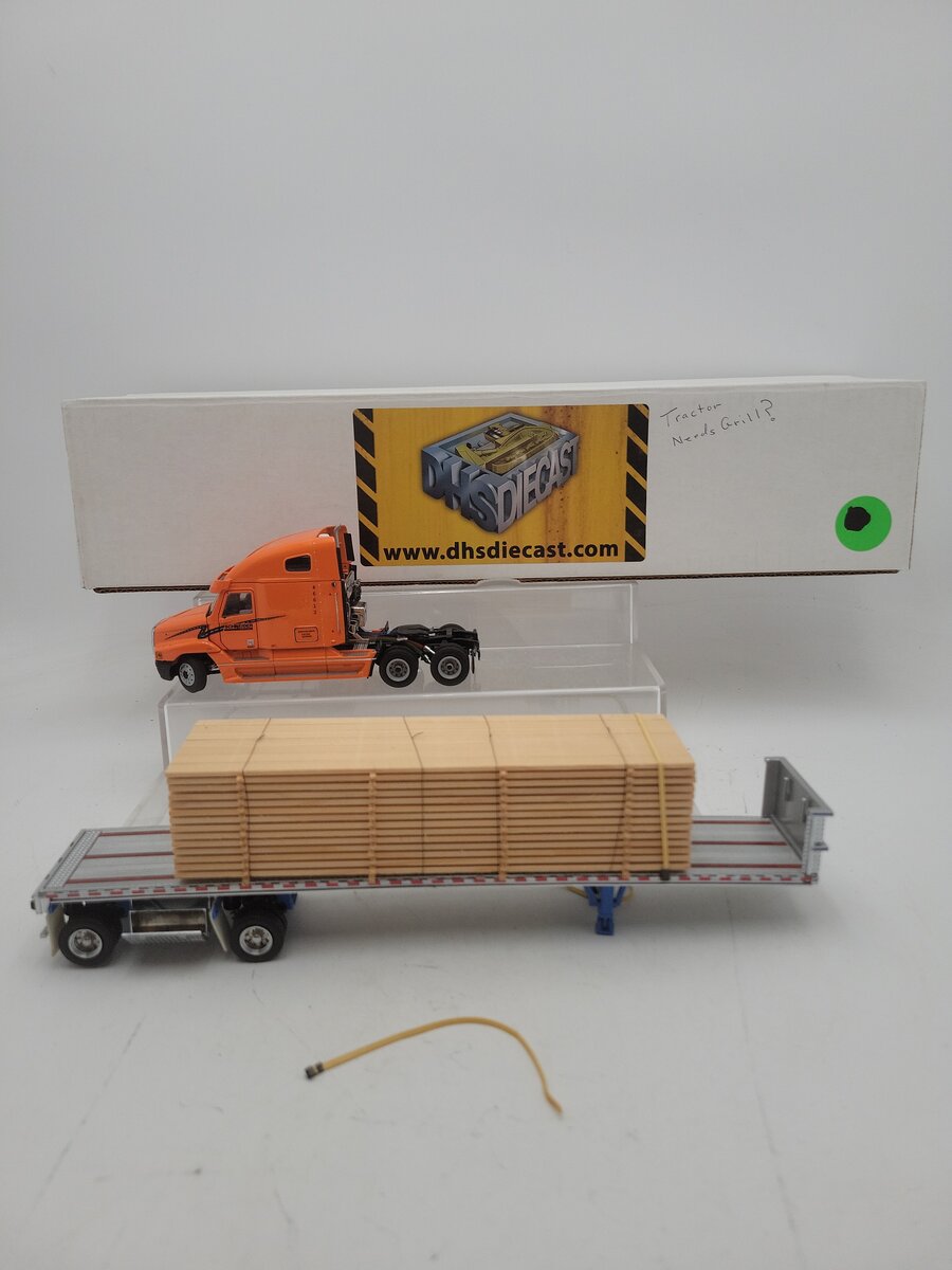 DHS 1:50 Scale Diecast Freightliner Century w/East Flatbed Trailer Schneider VG/Box