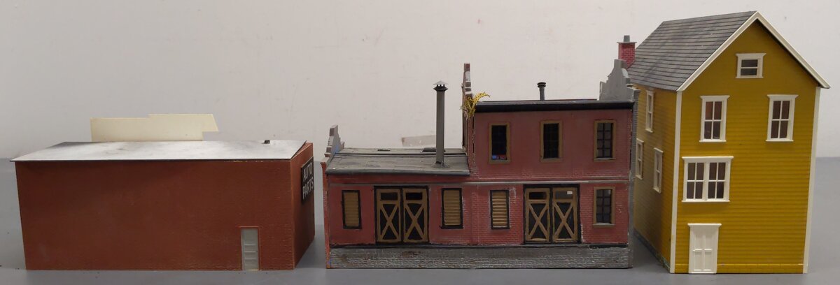 O Gauge Assorted Custom Buildings [3]