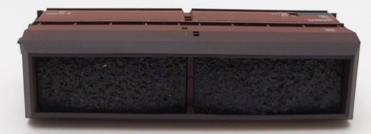 Trix 15252-07 N Scale Deutsche Bundesbahn Side Unloading Hopper LN/Box
