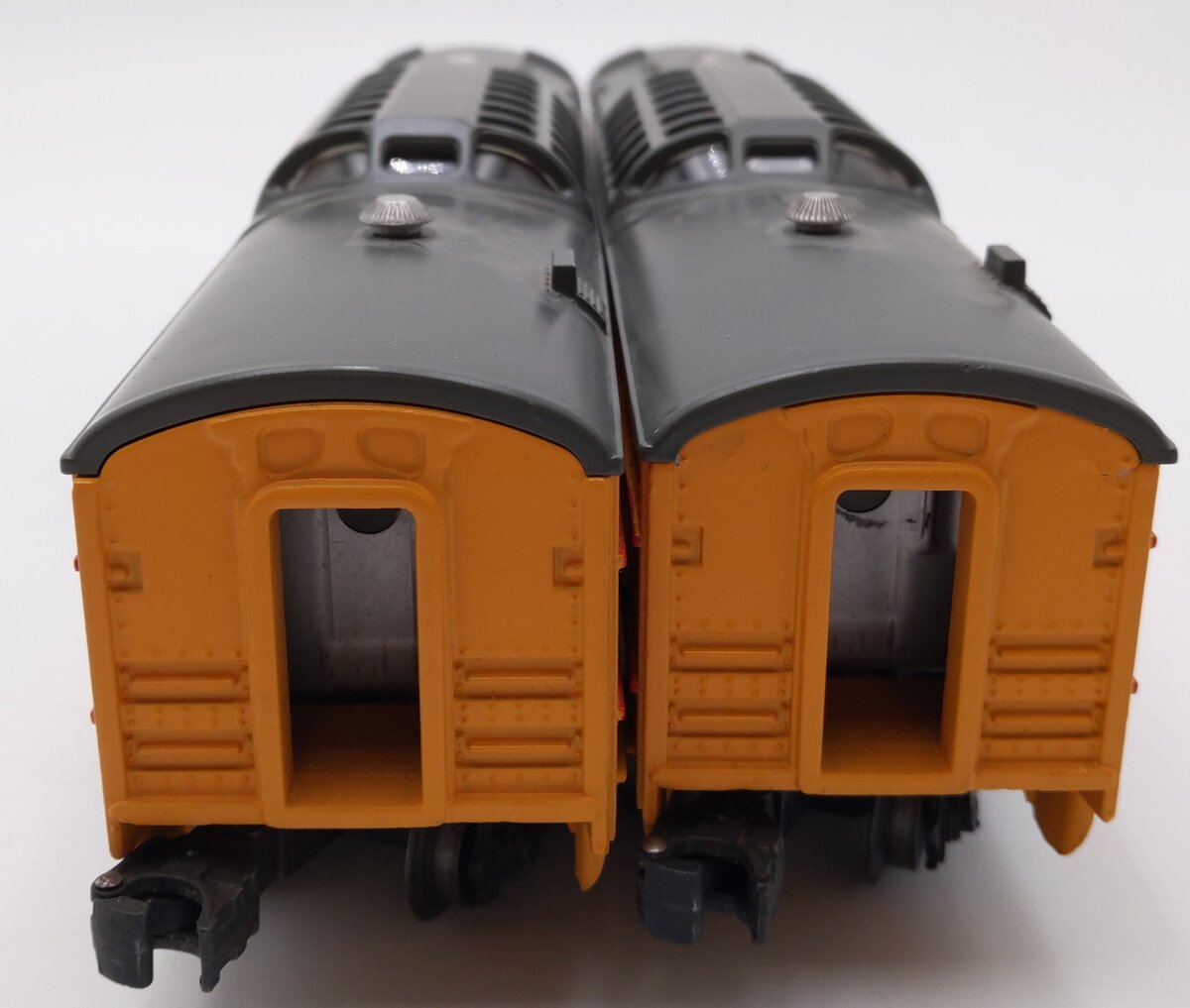 Lionel 2432 Vintage O Lionel Lines "Clifton" Vista Dome Cars - Custom Painted[2]