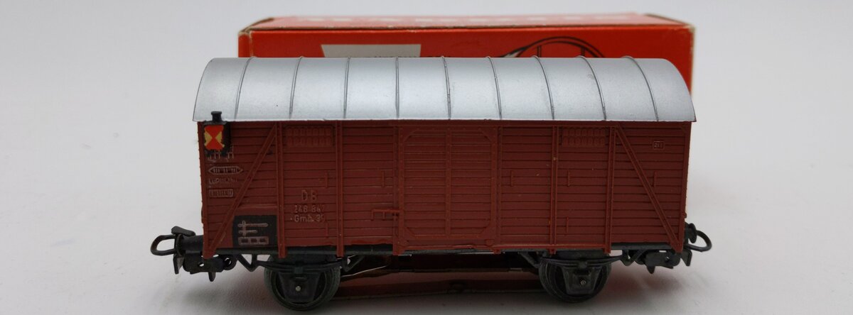 Marklin 4506 HO DB Closed Boxcar EX/Box