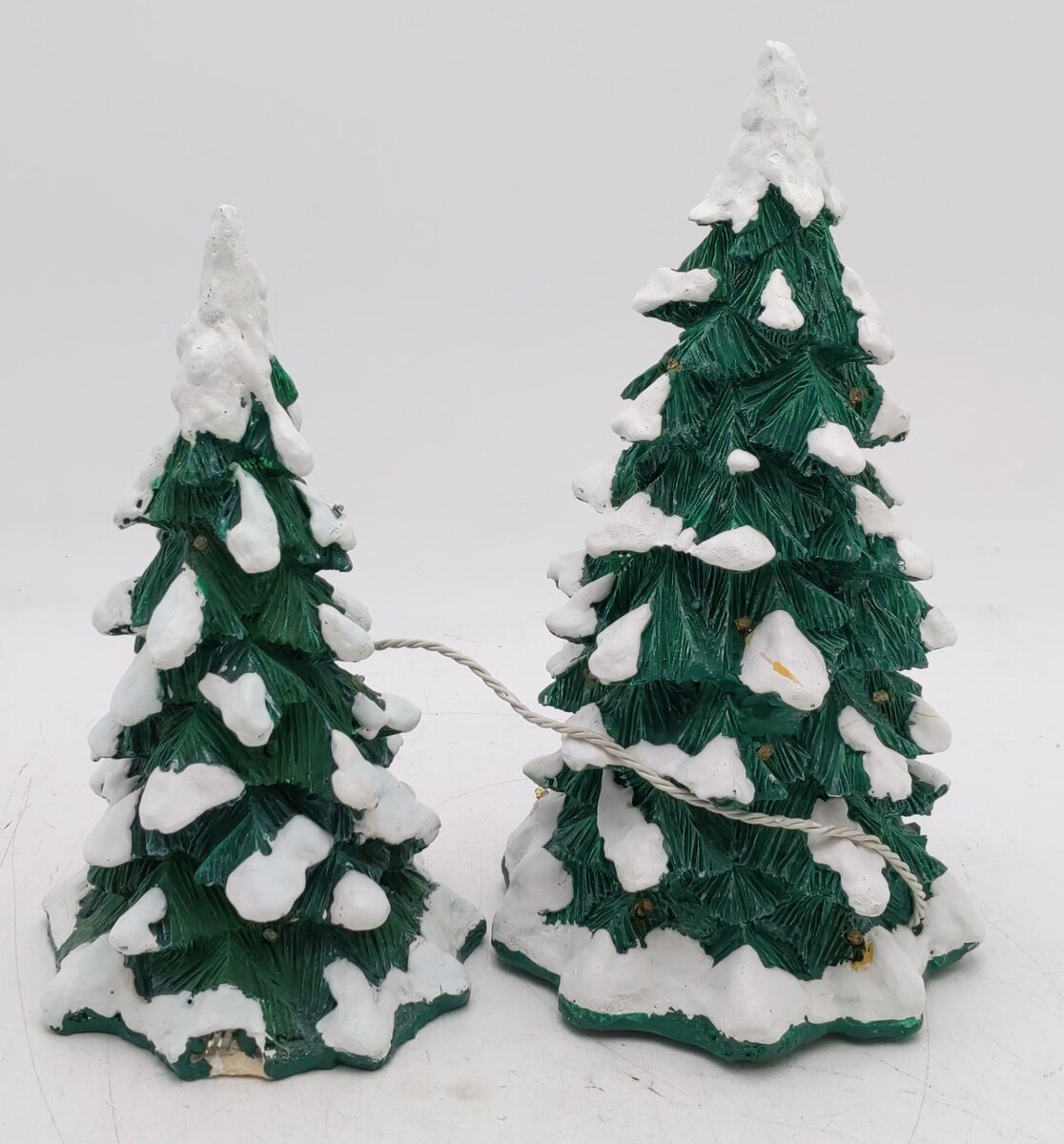 Dept 56 52604 Village Lighted Snow Capped Trees VG/Box