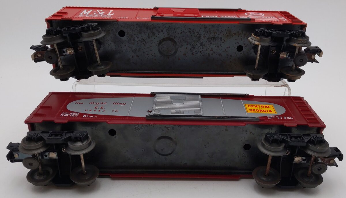 Lionel Vintage O Boxcars 6464-375, 6464-525 [2]