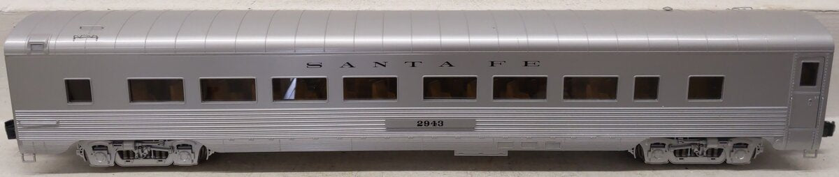 MTH 70-65016A G Scale Santa Fe 70' Streamlined Passenger Coach Car #2943 EX/Box