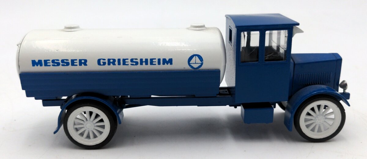 Conrad 1035 1:50 Scale Diecast Messer Griesheim Truck NIB