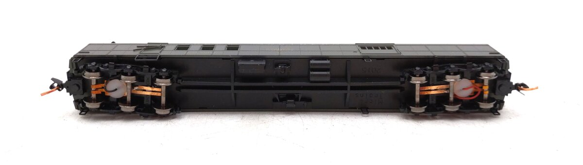 Micro Trains 14800020 N GN 70' Heavyweight Mail Baggage Car #70 w/ Lighting LN/Box