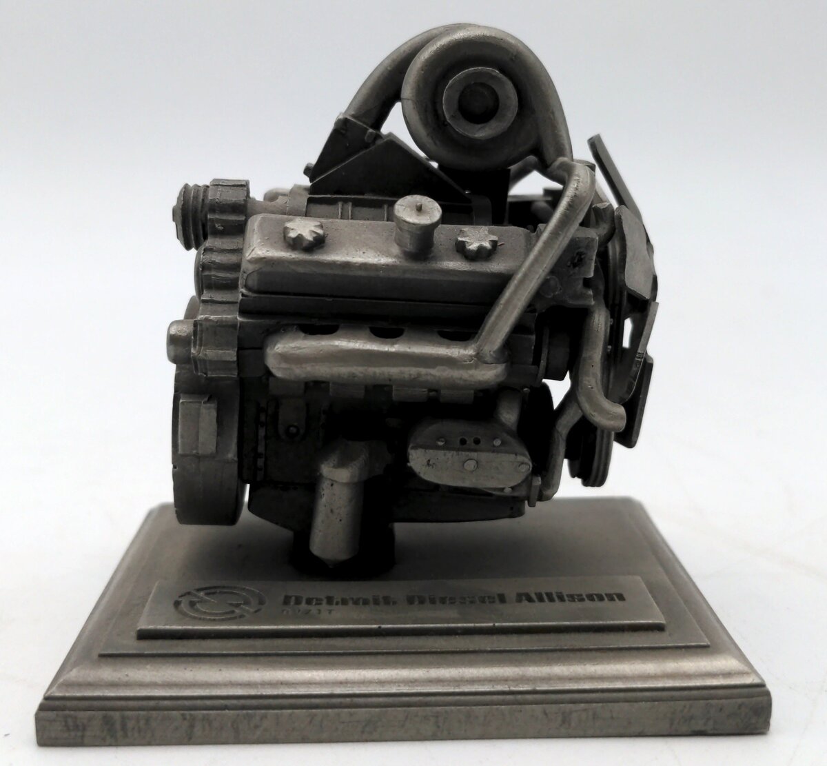 Lance Corporation 8V71T Detroit Diesel Allison V8 Pewter Engine Paperweight NEW