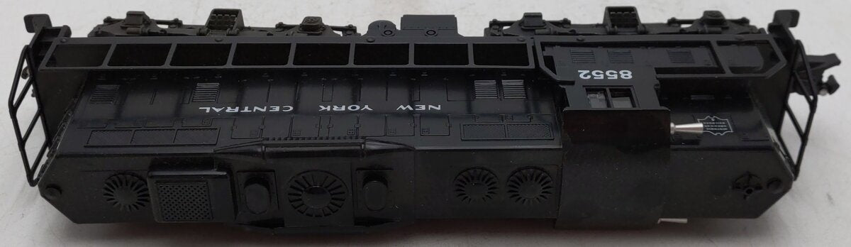 American Flyer 4-8552 S Scale New York Central GP-9 Diesel Locomotive EX/Box