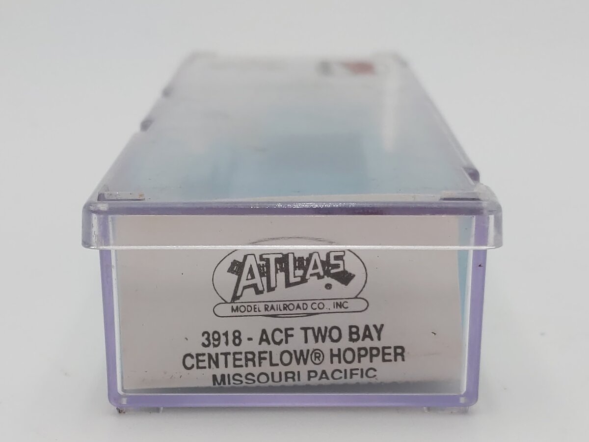 Atlas 3918 N Scale Missouri Pacific ACF 2-Bay Centerflow Covered Hopper #706805 EX/Box