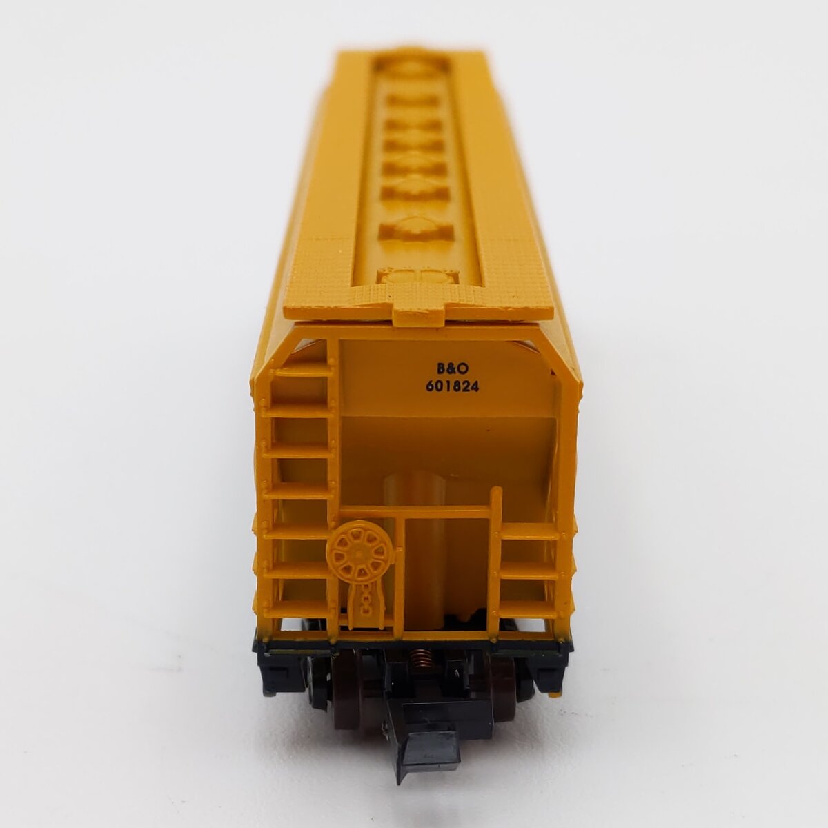 Atlas 3957 N Scale B&O Chessie System ACF Centerflow 4-Bay Hopper #601824 EX/Box