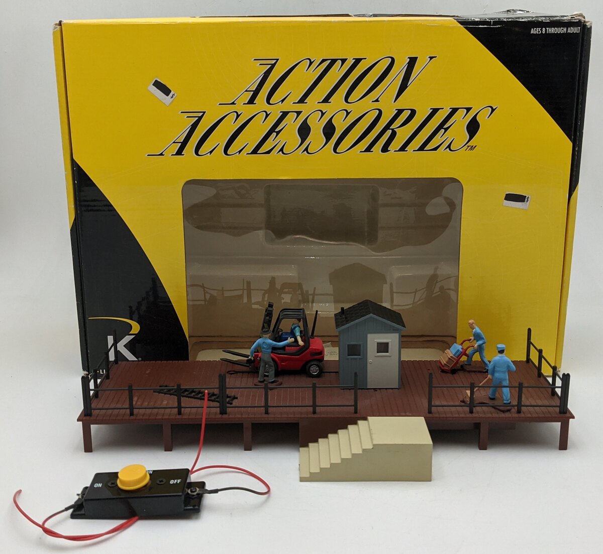 Lionel 6-21449 O Scale Operating Loading Platform without Car VG/Box