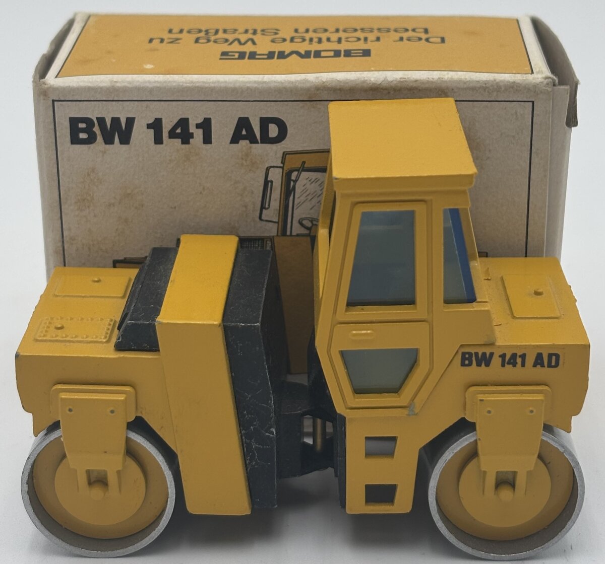 NZG 221 1:50 BOMAG BW 141 AD Roller Diecast EX/Box