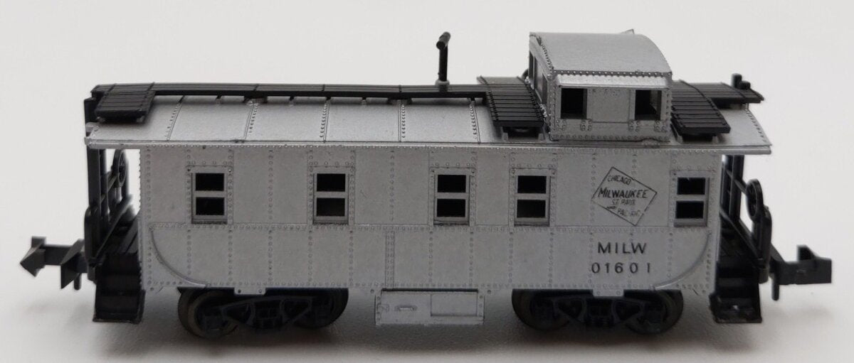 Minitrix 3275 N Scale Milwaukee & St. Paul Caboose # 01601 LN/Box