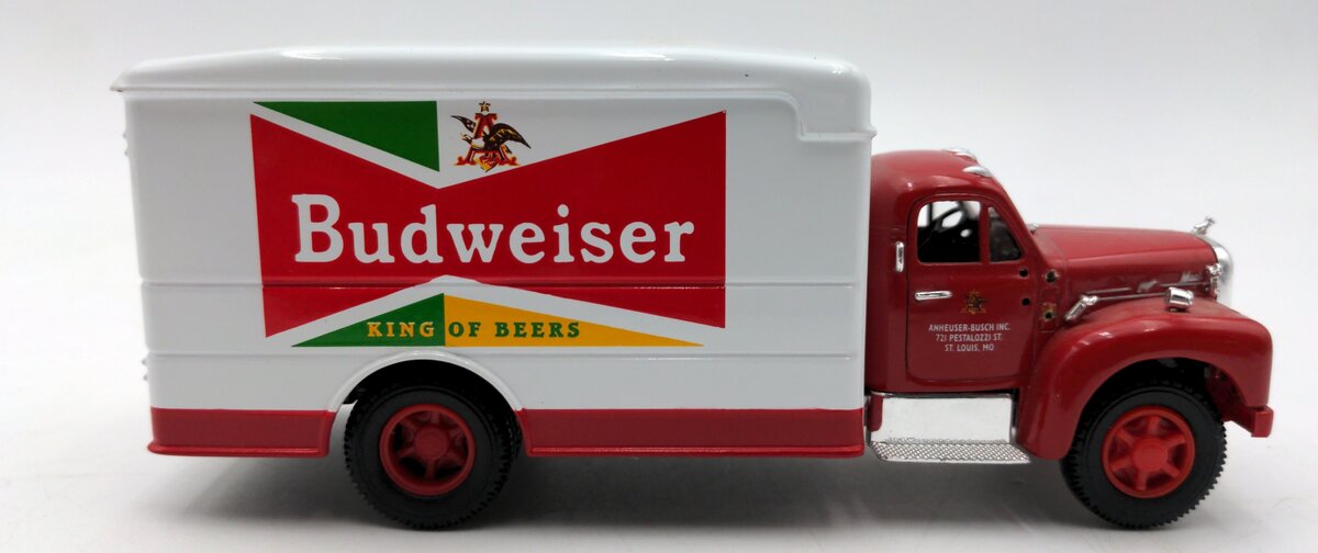 Corgi US52310 1:50 Scale Diecast Budweiser Mack B Box Van NIB