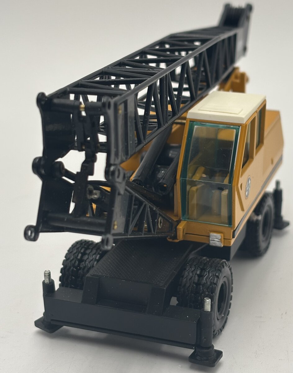 Conrad 2810 1:50 Scale Diecast Sennebogen Hydraulic Crane Excavator EX/Box