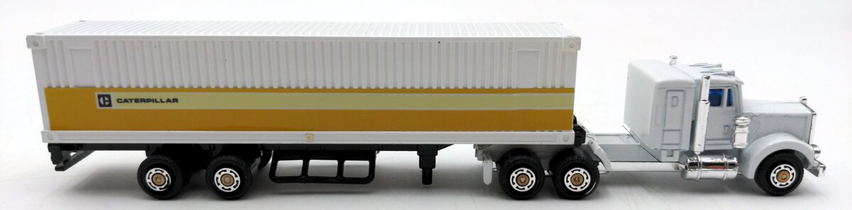 Shinsei Kenworth Caterpillar Diecast Fleet Truck & Trailer NIB