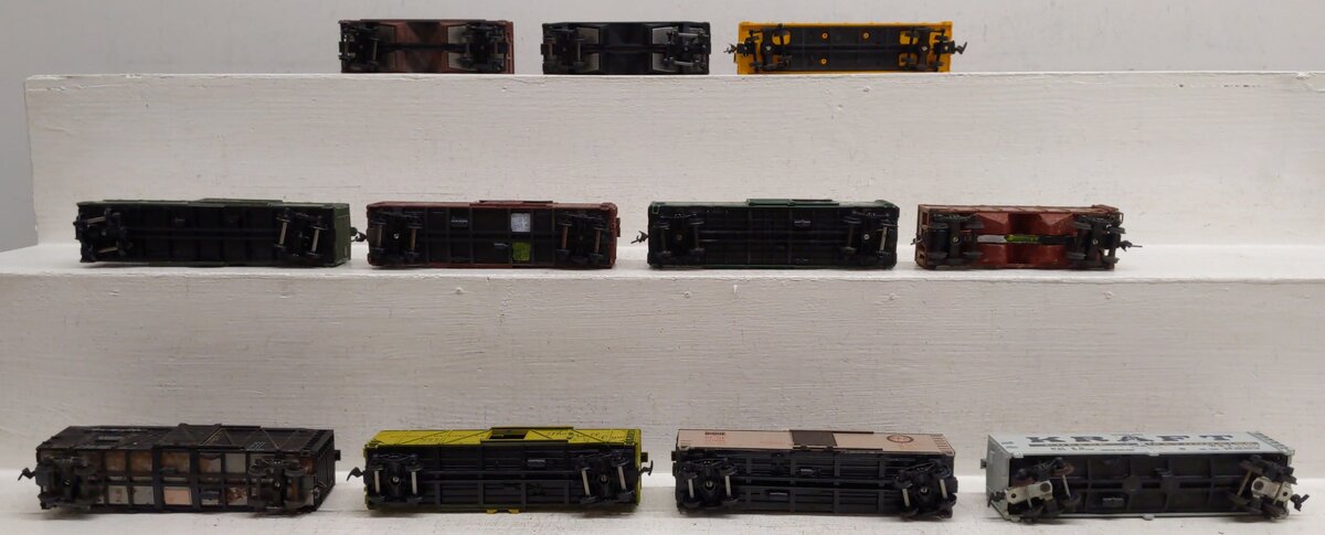 Mantua and Other HO Assorted Freight Cars [11]
