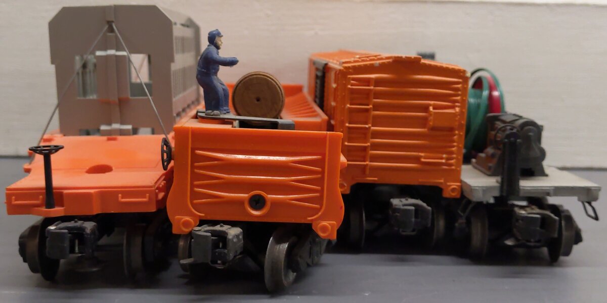 Lionel O Gauge Vintage Freight Cars; 6519, 63132, 356275, 3650, [4] VG