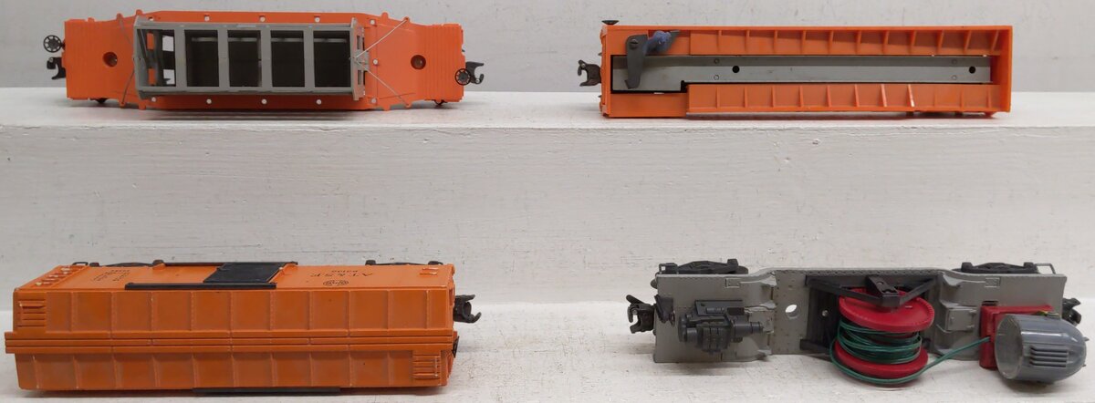 Lionel O Gauge Vintage Freight Cars; 6519, 63132, 356275, 3650, [4] VG