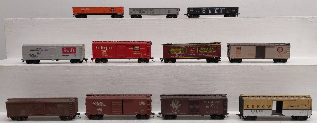 Varney and Other HO Assorted Freight Cars [11]