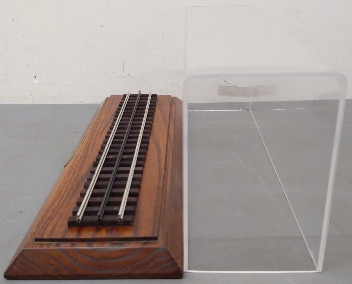 O Gauge Susquehanna RS-3 Display Case EX
