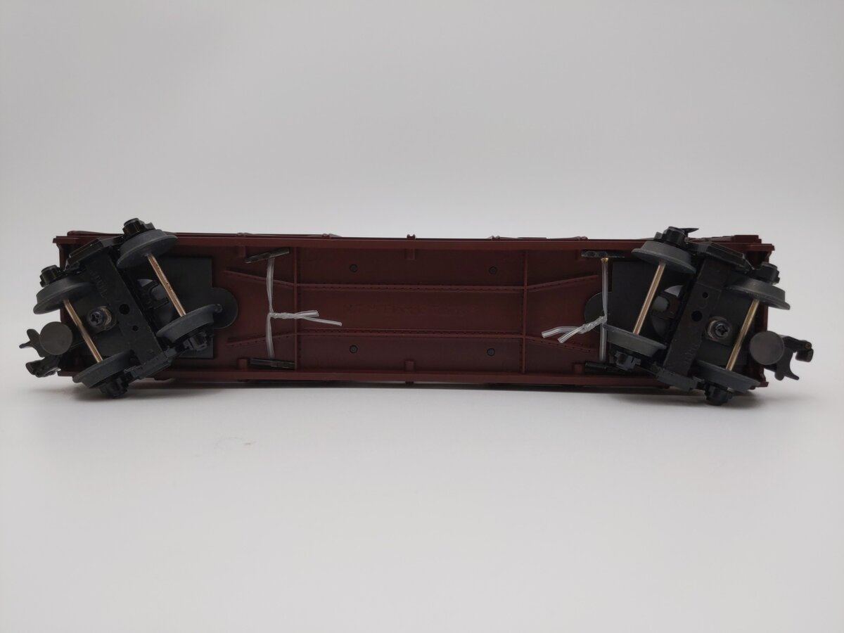 MTH 30-7628 O Gauge Auto Carrier Flatcar with 4 Ertl Cars #4952 EX/Box